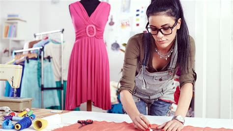 Extraordinary Careers In Fashion Design You Must See Pourlamourdemaria