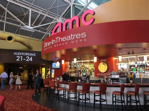 Watch Me Eat Amc Dine In Theatres In Downtown Disney