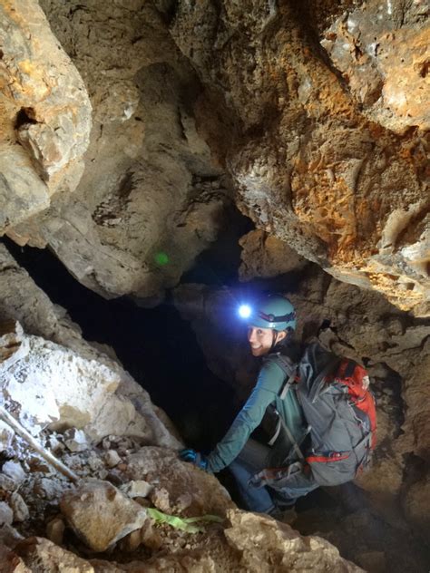 Crawling Around Chiricahua Crystal Cave In Arizona First