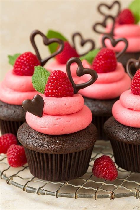 17 Cute Valentine S Day Cupcakes