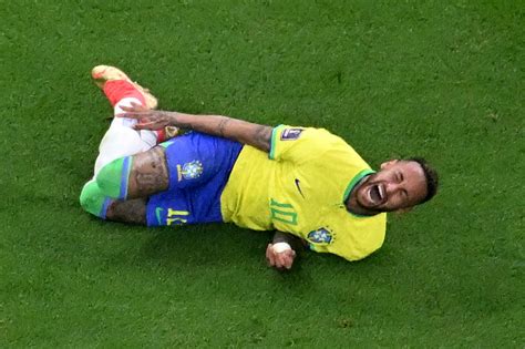 ENTORSE NEYMAR Entenda O QUE É ENTORSE e o que aconteceu com Neymar na