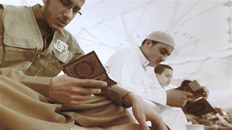 Pada jenjang ini penyandaran pada hafalan lebih banyak daripada penyandaran pada tulisan. PAMERAN SEJARAH AL QURAN - YouTube