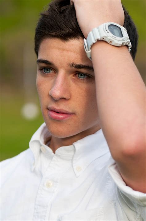 Cute boys with brown hair and blue eyes tumblr ❤ liked on polyvore featuring people. Por una vida a tu lado: Sean O'Donnell