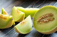 honeydew melon fruits summer season when usda produce seasonal slices cantaloupe snap ed fns snaped gov