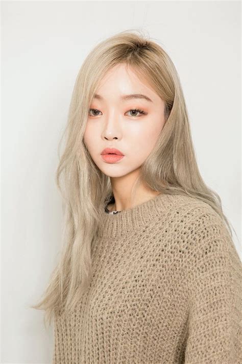 Korean Beauty Inspiration Blonde Hair Korean Korean Hair Color Blonde Hair Kpop Wavy Hair