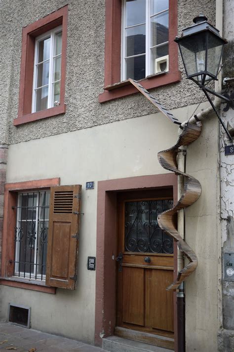 Keeping cats indoors protects local wildlife and eliminates dangers from cars, dogs striking a compromise with a catio or outdoor cat enclosure is the perfect solution, which provides access to outside areas, but in a safe and controlled. 14 unusual cat ladders we've spotted in Switzerland | Cat ...