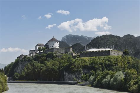 Kufstein hat eine menge an abwechslungsreichen erlebnissen zu bieten. Festung Kufstein - family extra Familienportal