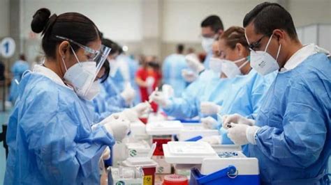 Jalisco anuncia que vacunará a médicos privados fernando petersen aranguren, secretario de salud de jalisco, indicó que se vacunaría a médicos. Inicia vacunación contra COVID-19 para personas de 50 a 59 ...