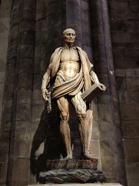 This Statue In Duomo Milano Roddlyterrifying