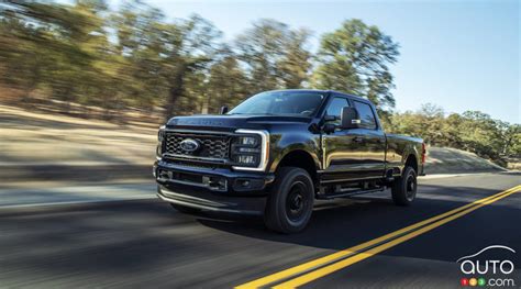 Fords Updated 2023 Super Duty Trucks Make Their Debut Car News Auto123