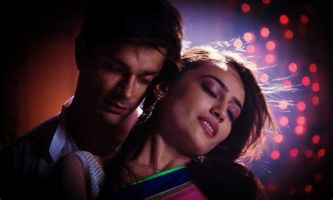 Surbhi Jyoti Karan Singh Grover Unseen Romantic Scenes From Qubool Hai