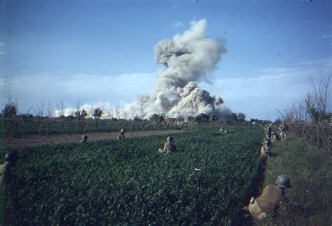 10th Mountain Div. troops watching an explosion, Italy, 1945 : r