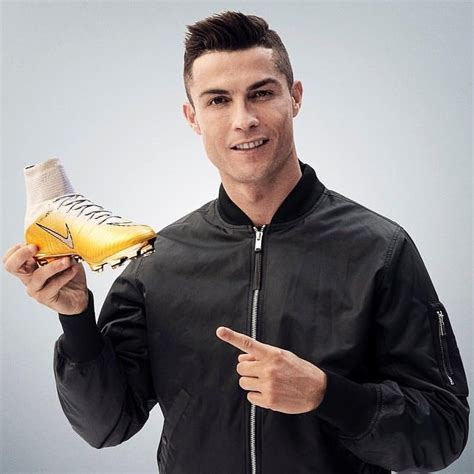 Pin By Yarishna🇵🇷 Ayala On Sport⚽ Soccer Cleats Nike Nike Soccer