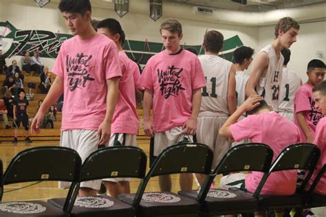 Basketball Teams Support Breast Cancer Awareness The Epitaph