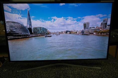 40 Samsung Ue40ju6400 4k Ultra Hd Freeview Hd Freesat Hd Smart Led Tv