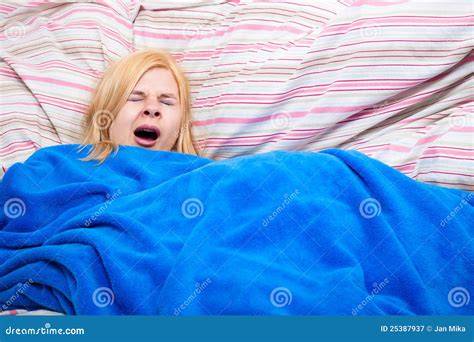 Sleepy Woman Yawn In A Duvet Stock Image Image Of Warm Blue 25387937
