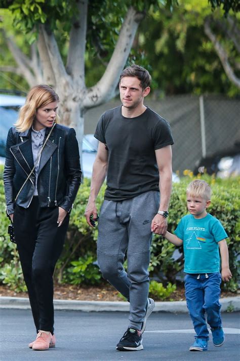 Kate Mara Bowling Date With Jamie Bell And His Son 08051716