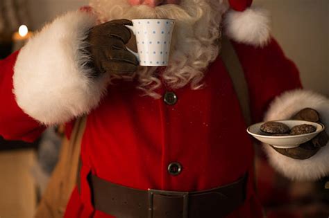 930 Santa Eating Cookies Stock Photos Pictures And Royalty Free Images