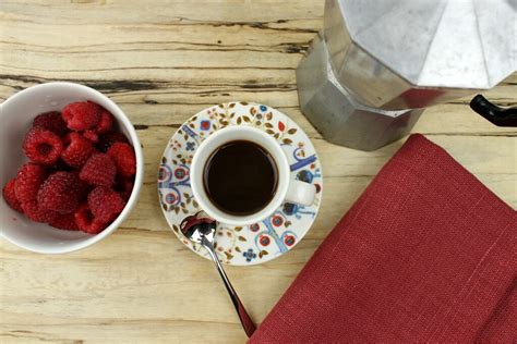 Entdecken sie die iittala taika kollektion. iittala Taika espresso cup and saucer, A di Alessi coffee ...