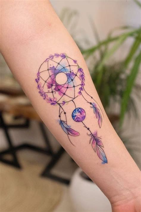 It is intended to be given as protection to children against bad dreams. 220+ Dreamcatcher Tattoos for Guys (2021) Designs With ...