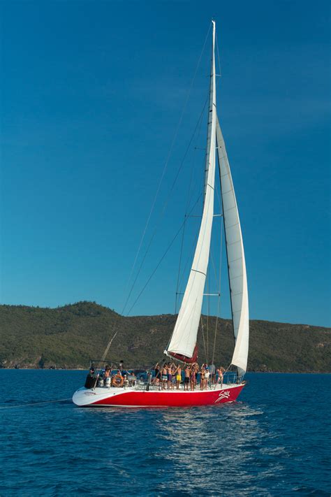 Sailing Whitsundays - 2 Day 1 Night Fully Crewed Holiday