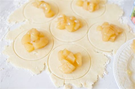 This recipe guarantees pie with perfectly cooked (not mushy) apples (when apples are overripe, they can release more liquid than usual, which can make your pie a one of the biggest complaints with apple pie is that the filling is too runny, even after following a recipe. canned apple pie filling spoon into the center of each ...