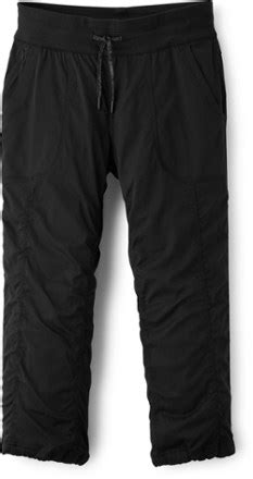 Shop and read reviews on the north face aphrodite 2.0 capri pant (women's) at peter glenn. The North Face Aphrodite 2.0 Capri Pants - Women's | REI Co-op