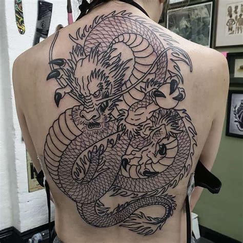 There's no denying the artistic appeal of japanese tattoo style with its beautiful colors, outstanding linework designs, deep meanings, and larger than life motifs. The 45 Best Japanese Dragon Tattoos & Designs (2020 ...