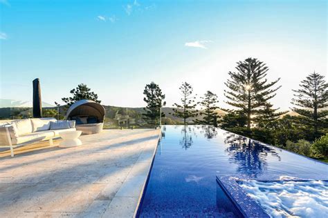 Infinity Edge Pool By Artesian Pools Completehome