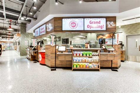 Wawa Opens Its First Dc Store Also Its Largest To Date