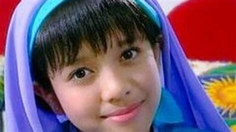 6 Potret Lawas Dea Ananda Yang Imut Dulu Dikenal Sebagai Artis Cilik