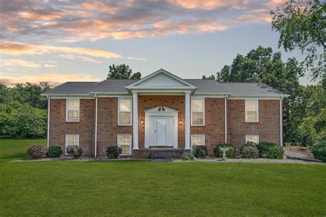 7224 Wood Haven Road, Roanoke, VA 24019 | Compass