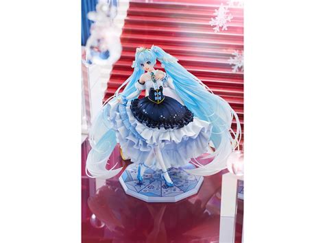 Vocaloid Hatsune Miku Snow Princess Ver 1 7 Scale Figure N N N Animextreme