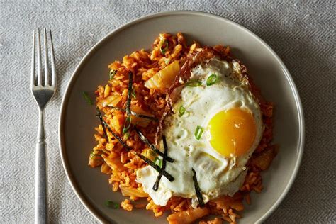 Now, how do you make it? Kimchi Fried Rice
