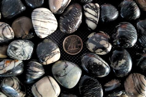 Picasso Jasper Meaning Properties And Benefits
