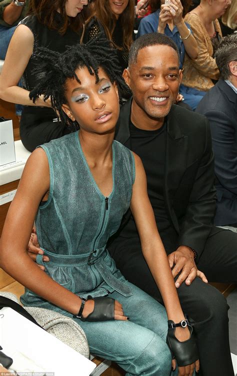 Willow Smith Joins Dad Will At Chanel Show During Paris Haute Couture Week Daily Mail Online