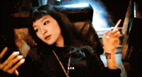 Lyrics for top songs by 管罄. 管罄入戲 為五月天破戒 - 自由娛樂