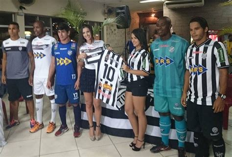 Jun 06, 2021 · felipe azevedo troca o uniforme e agora veste a camisa 17. Tupi-MG lança uniformes para o Mineiro e apresenta musa do ...
