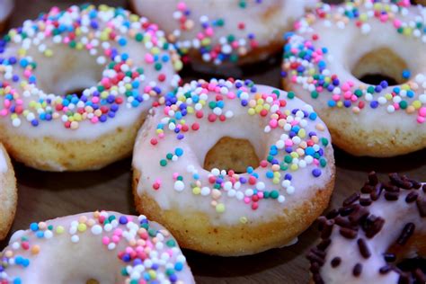 Baby I Love Your Way Baked Mini Donuts