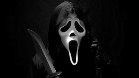10 Scream Facts To Make You Do Just That The List Love