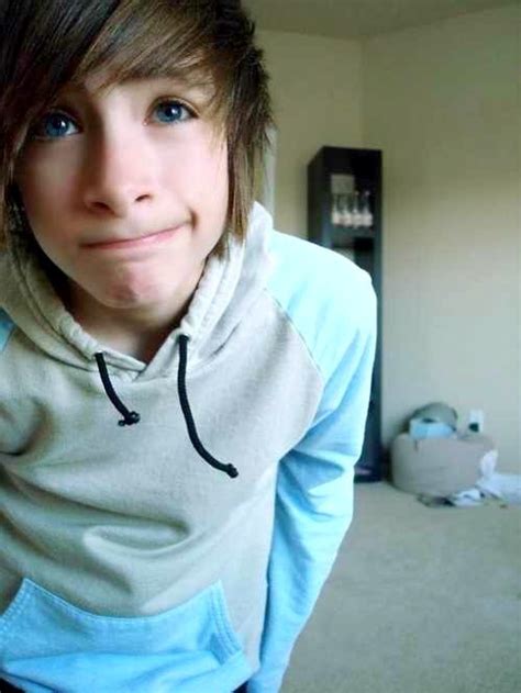 I need a boyfriend like this!! View topic - My Semi-Literate Characters. - Chicken Smoothie