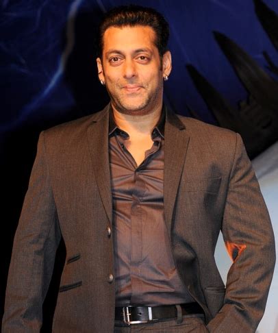 The story revolves around bauua singh (shah rukh khan), a vertically challenged man, who is full of charm and wit, with a pinch of arrogance. Salman Khan - Wikipedia