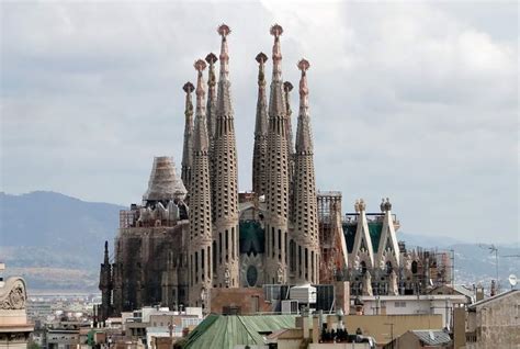 10 Most Beautiful Cathedrals In The World