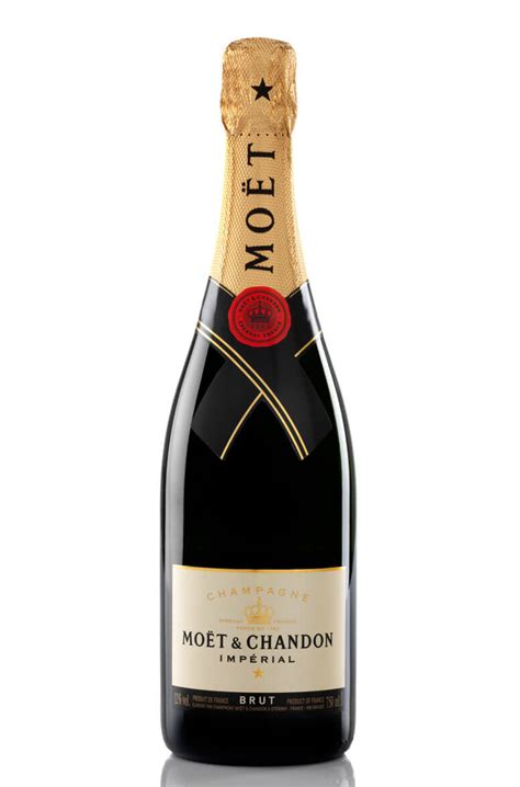 Moët & chandon is easily the biggest name in luxury champagne. Moet et Chandon Imperial Brut NV