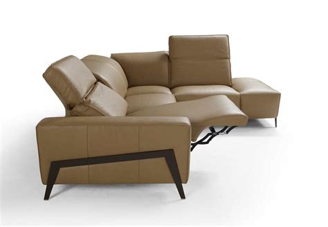 The sodastream system enables consumers to carbonate water and to flavor carbonated. Italian Leather Sectional Sofa in Honey JM Stream ...