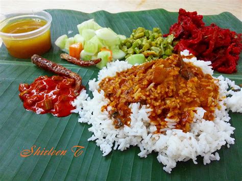 First time to sri nirwana banana leaf rice for dinner and as usual every time i have indian food. Banana Leaf @ Nirwana Maju, Bangsar KL
