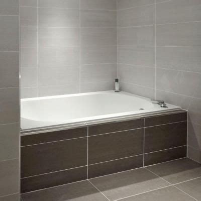 Whether by lazing in a soothing bubble bath or by playing with the children during bath time, escape the rush of everyday life with a bathtub adapted to your space. wedi Tub Surround Kit-US4000001 - The Home Depot in 2021 ...