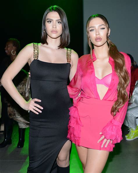 Who Are The Hamlin Sisters Everything To Know About Amelia And Delilah