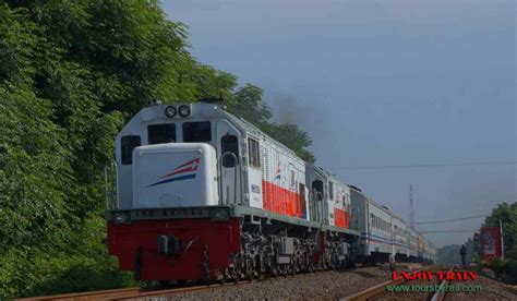 Rute Dan Jadwal Kereta Api Logawa 2021 Tours By Rail