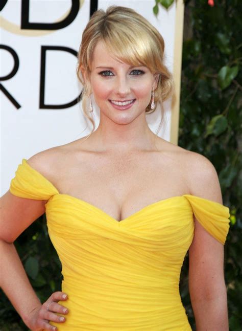Pin By But I Know What I Like On Pretty Girls Melissa Rauch